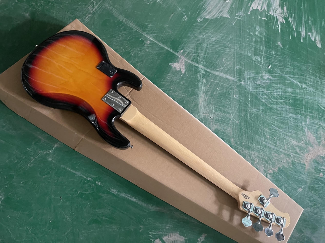 5 strings sunset bass guitar,  - Bass Guitar Fretless 评论和价格