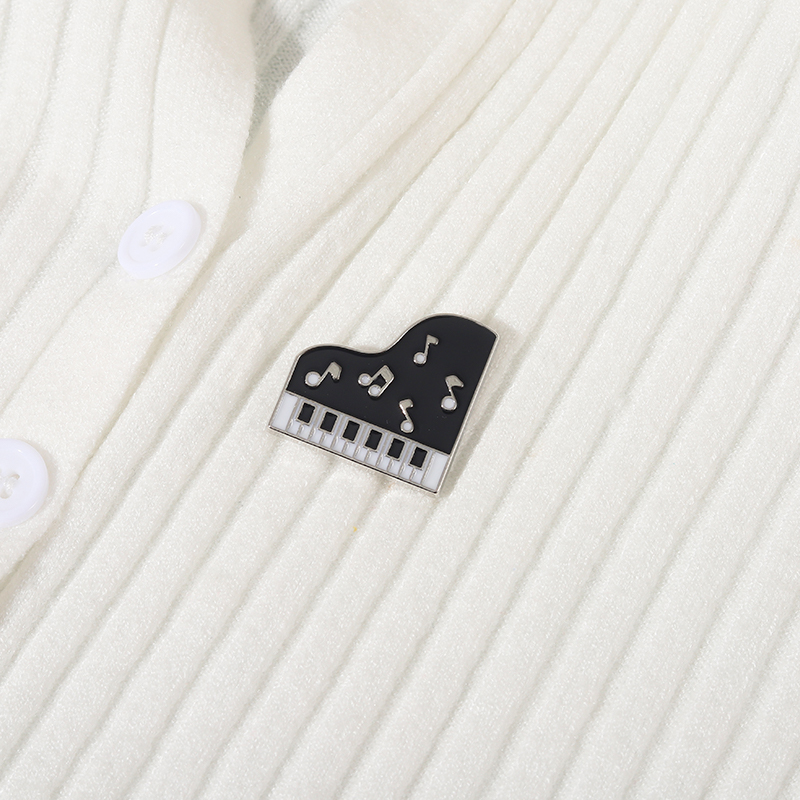 Concert Enamel Pin Piano Violi - Musical Instrument Veena 评论和价格